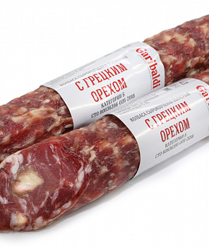 С грецким орехом колбаса сырокопченая